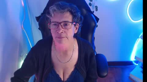 Snapshot of selena_ferreira chatting on 6, 5, 2026 Selena online show from 6, 5, 2026