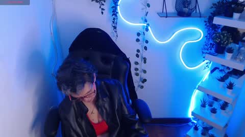 Snapshot of selena_ferreira chatting on 29, 5, 2026 Selena online show from 29, 5, 2026