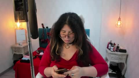 Selena Priscilla Blair Montenegro online show from 25, 5, 2026