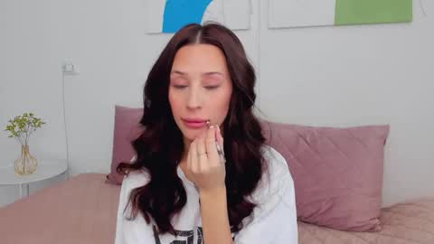 Snapshot of selenarousey chatting on 26, 2, 2026 Selena online show from 26, 2, 2026