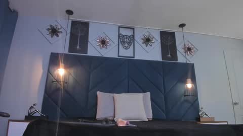 Selene online show from 5, 1, 2025