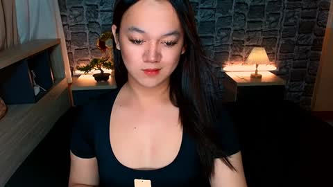 Snapshot of selenesantiago chatting on 19, 12, 2024 joan online show from 19, 12, 2024