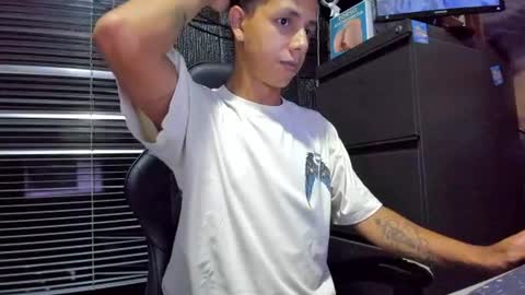 Snapshot of selfsuck_balls chatting on 23, 6, 2026 selfsuck_balls online show from 23, 6, 2026
