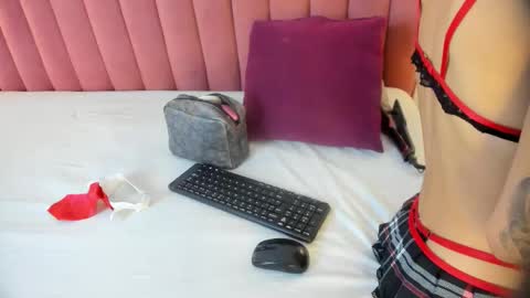 Seline  online show from 24, 11, 2025