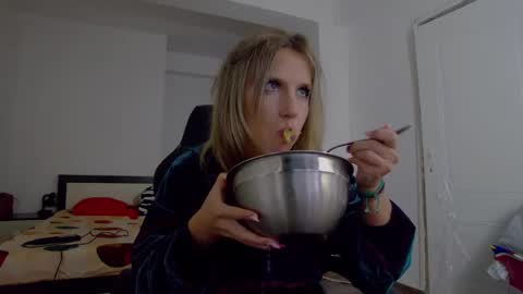 sellena_angel online show from 27, 10, 2025