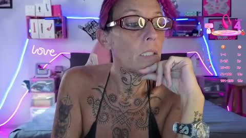 Selvaggia Del Caribe online show from 14, 11, 2025