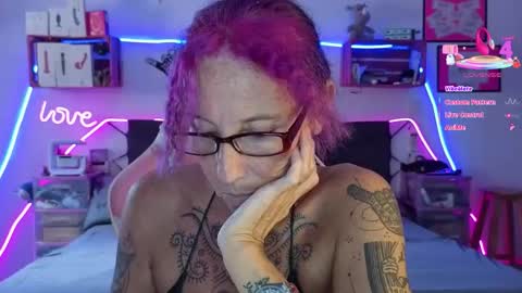 Selvaggia Del Caribe online show from 4, 12, 2025