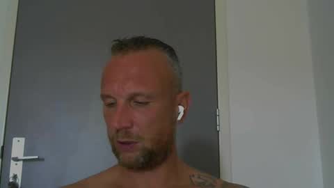 sence08 online show from 19, 9, 2025