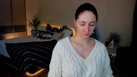 sensitiveheartt online show from 14, 12, 2025