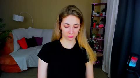 sensitiveheartt online show from 11, 3, 2026