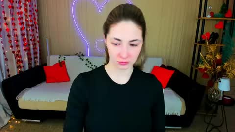 sensitiveheartt online show from 22, 3, 2026