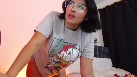 Camille and sophie online show from 4, 12, 2024