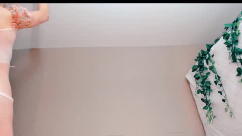 Mia online show from 27, 2, 2026