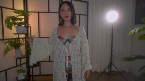 Maria- OF sensual bee online show from 30, 1, 2025