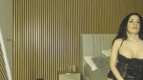 Hallie online show from 16, 3, 2026