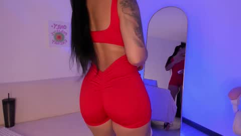 Snapshot of sensualhaven_ chatting on 15, 9, 2025 sensualhaven_ online show from 15, 9, 2025