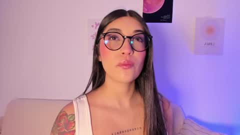 Snapshot of sensualhaven_ chatting on 4, 11, 2025 sensualhaven_ online show from 4, 11, 2025