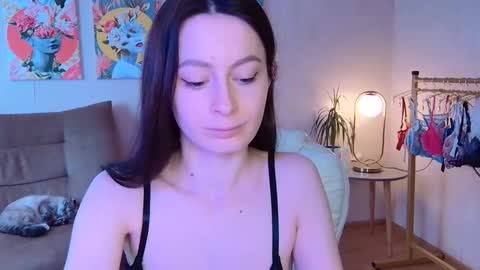 sensuallucy233 online show from 18, 11, 2025