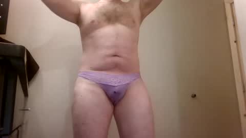 Snapshot of sensualuncut4u4fun chatting on 27, 5, 2026 sensualuncut4u4fun online show from 27, 5, 2026