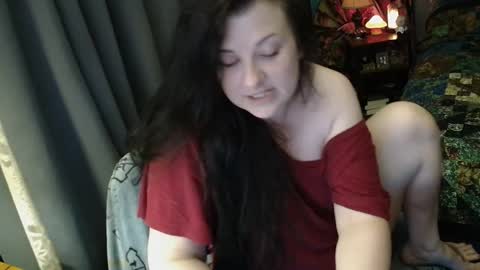 Snapshot of sentfrmheaven chatting on 2, 12, 2025 Tara online show from 2, 12, 2025