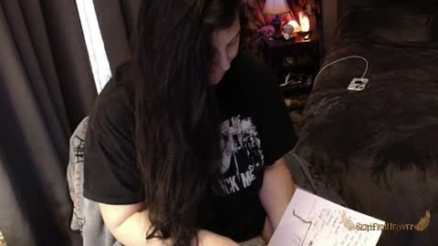 Tara online show from 10, 4, 2026