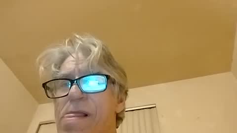 Snapshot of senualallnight chatting on 10, 9, 2025 senualallnight online show from 10, 9, 2025