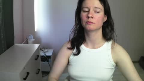 Snapshot of senxsual_tease chatting on 9, 5, 2026 senxsual_tease online show from 9, 5, 2026