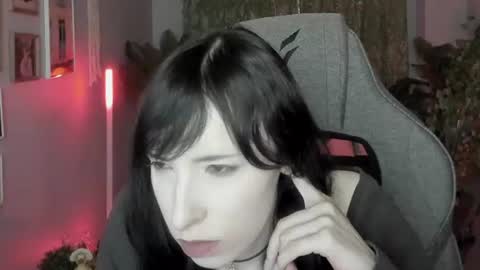 Snapshot of seraphinesparda chatting on 17, 7, 2026 Sera online show from 17, 7, 2026