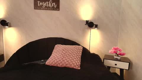 Snapshot of seren_bleck chatting on 18, 2, 2025 Seren Follow me online show from 18, 2, 2025