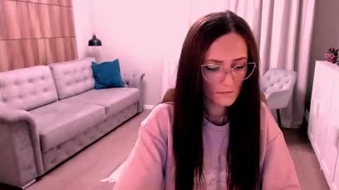 Snapshot of serena_8 chatting on 7, 8, 2026 Serena online show from 7, 8, 2026