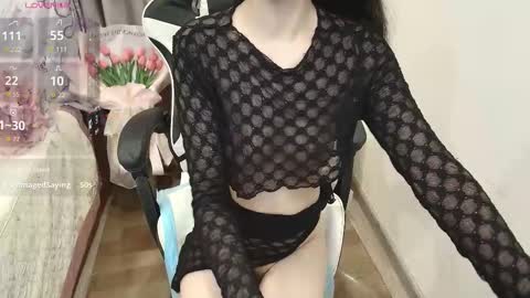 Snapshot of serena_angel18 chatting on 4, 10, 2025 Serena online show from 4, 10, 2025