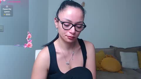 SereneSophi online show from 21, 2, 2025