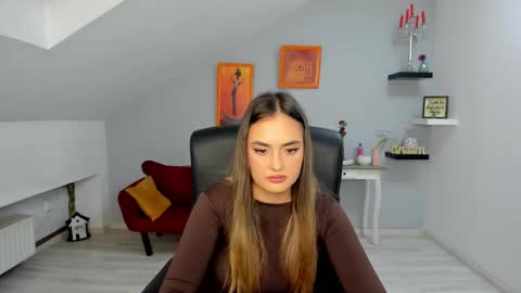 Snapshot of serenlys chatting on 7, 11, 2025 serenlys online show from 7, 11, 2025