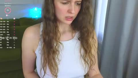 Snapshot of sereta_fin chatting on 7, 3, 2025 Hey Guys and Girls non-binary personalities Im Sereta online show from 7, 3, 2025