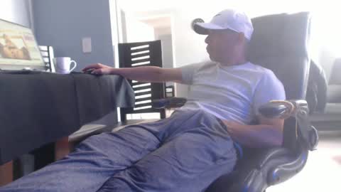 Snapshot of serioyhetero19 chatting on 20, 2, 2025 hetero serio discreto online show from 20, 2, 2025