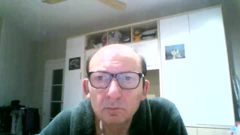 Snapshot of serrano49 chatting on 29, 4, 2026 serrano49 online show from 29, 4, 2026