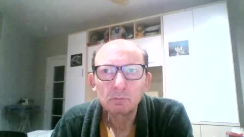 Snapshot of serrano49 chatting on 9, 5, 2026 serrano49 online show from 9, 5, 2026