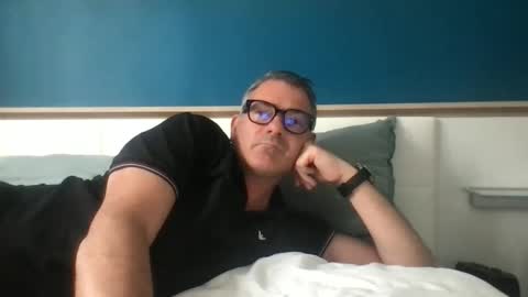 sesamechris92 online show from 1, 6, 2026