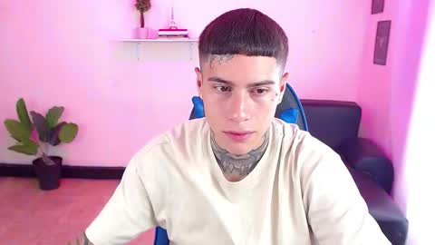 Thomas online show from 23, 10, 2025