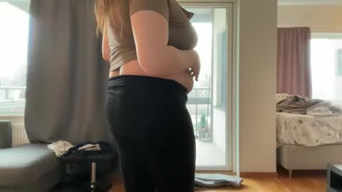 sex6mmm online show from 21, 2, 2025