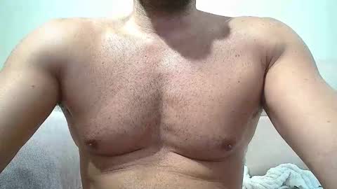 Snapshot of sex_machine_19 chatting on 23, 9, 2025 SEX MACHINE 19 online show from 23, 9, 2025