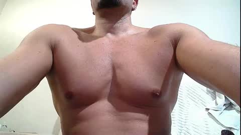 SEX MACHINE 19 online show from 10, 10, 2025