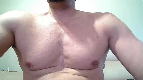 SEX MACHINE 19 online show from 19, 4, 2026