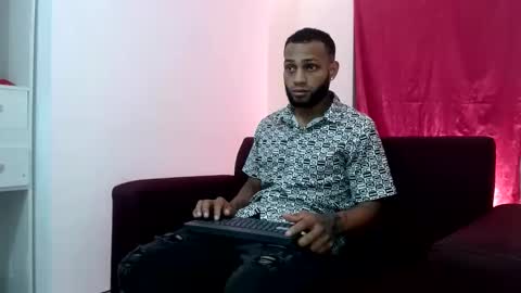 Snapshot of sexfilie chatting on 10, 10, 2025 sexfilie online show from 10, 10, 2025
