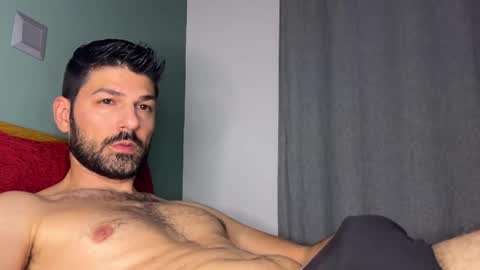 Lucenzo  online show from 27, 2, 2025