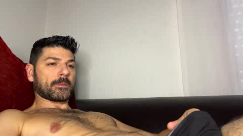 Lucenzo  online show from 13, 1, 2026