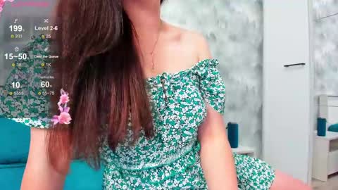 Snapshot of sexkarina1 chatting on 5, 3, 2025 Sex Kari online show from 5, 3, 2025