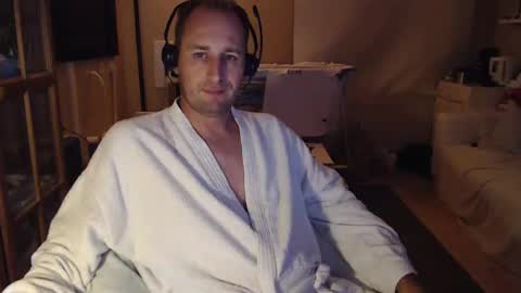 Snapshot of sexlobo1 chatting on 24, 1, 2025 Sexlobo online show from 24, 1, 2025