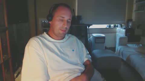 Snapshot of sexlobo1 chatting on 25, 9, 2025 Sexlobo online show from 25, 9, 2025