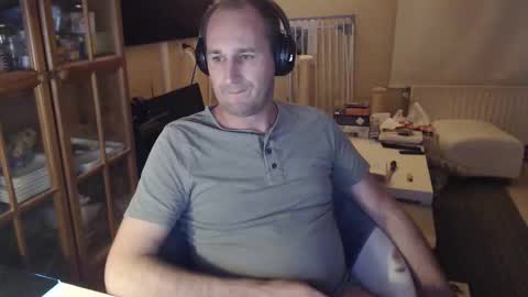 Snapshot of sexlobo1 chatting on 2, 11, 2025 Sexlobo online show from 2, 11, 2025